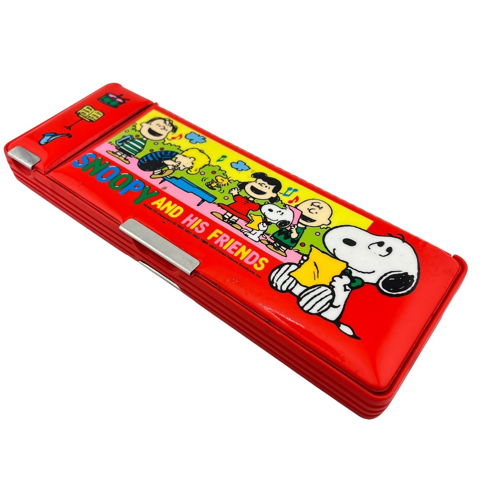 Vtg Snoopy Friends Pencil Case Japan Peanuts CJ208-1500 Kutsuwa Magnetic 9.5"